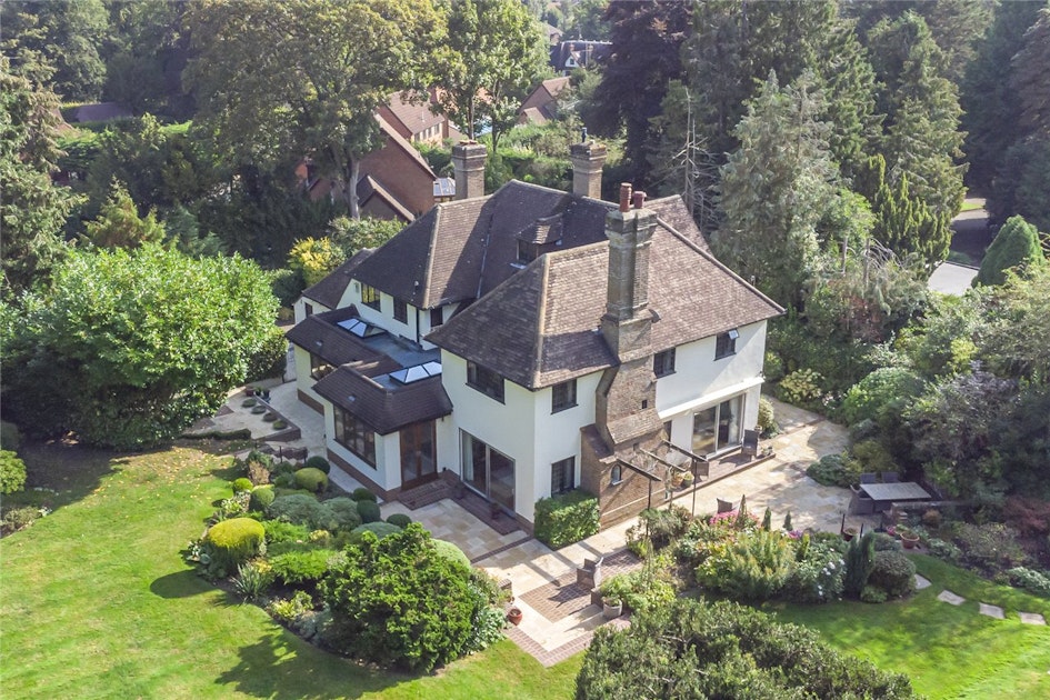 Box Lane, Hemel Hempstead, HP3 0DJ Ashtons