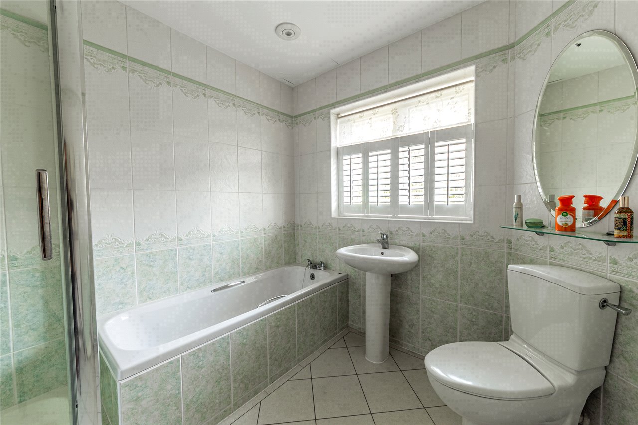 The Larches, Shootersway, Berkhamsted, Hertfordshire, HP4 3TX Ashtons