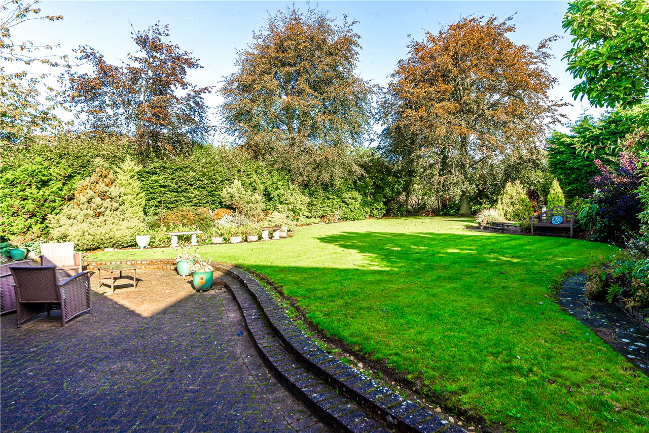 The Larches, Shootersway, Berkhamsted, Hertfordshire, HP4 3TX Ashtons