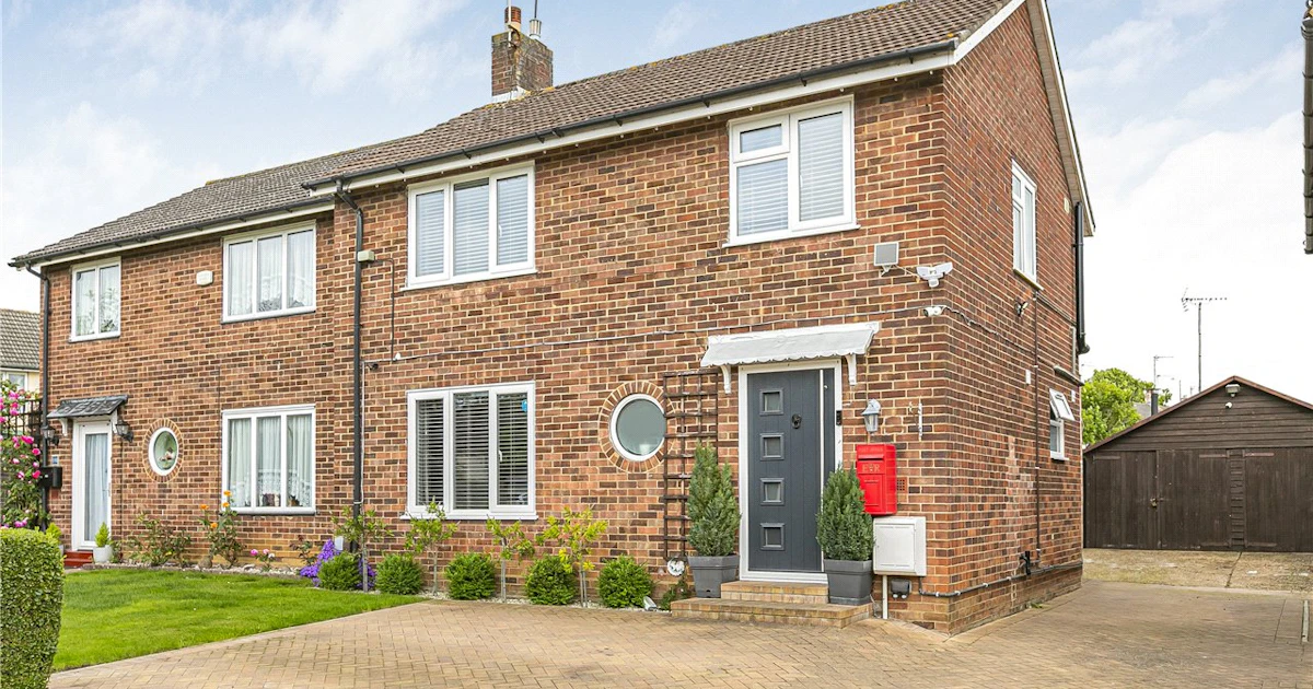 Boundary Lane, Welwyn Garden City, Hertfordshire, AL7 4DF | Ashtons