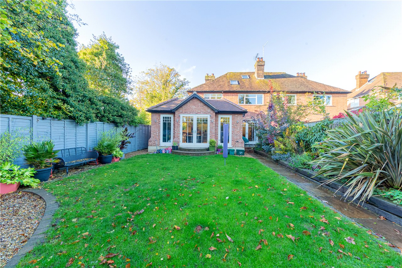 Sun Lane, Harpenden, Hertfordshire, AL5 4ET Ashtons