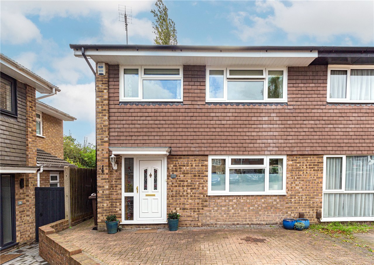 Ennis Close, Harpenden, Hertfordshire, AL5 1SS Ashtons