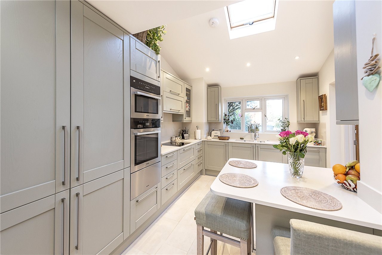 St James Road, Harpenden, Hertfordshire, AL5 4PB Ashtons