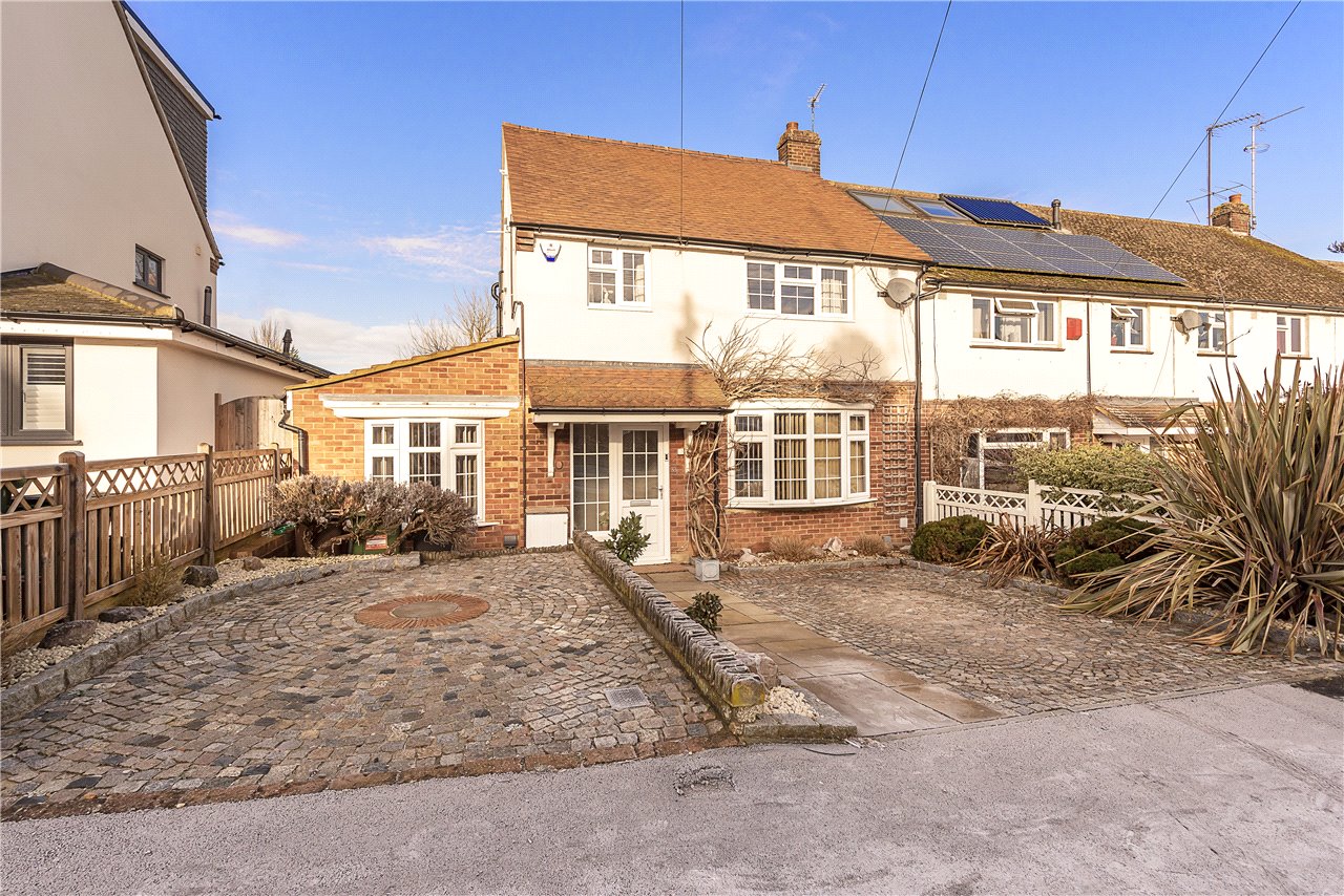 St James Road, Harpenden, Hertfordshire, AL5 4PB Ashtons