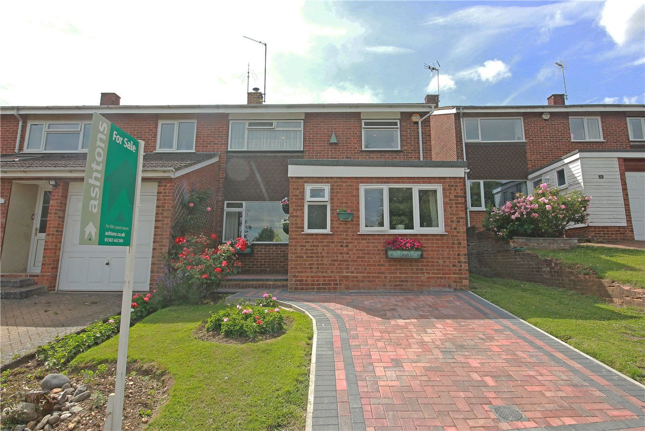 Lindley Close, Harpenden, Hertfordshire, AL5 4HS Ashtons