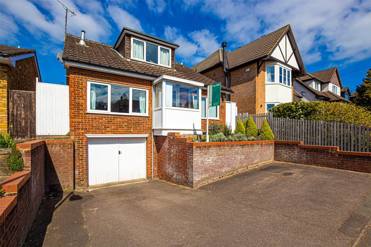 Piggottshill Lane, Harpenden, AL5 1LR Ashtons