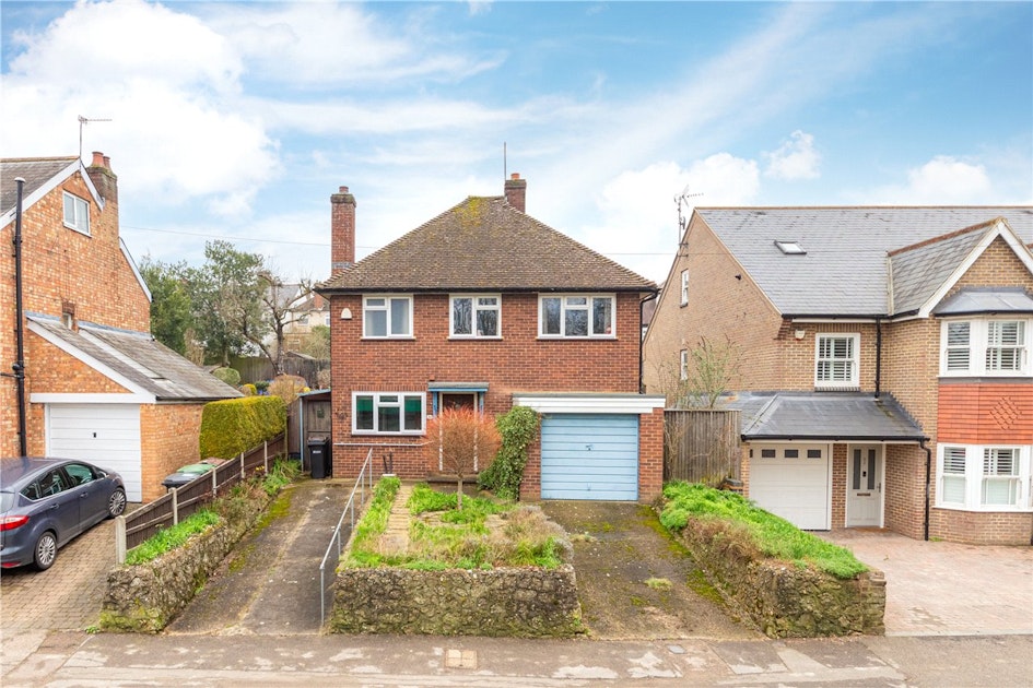 Lower Luton Road, Harpenden, AL5 5AH Ashtons