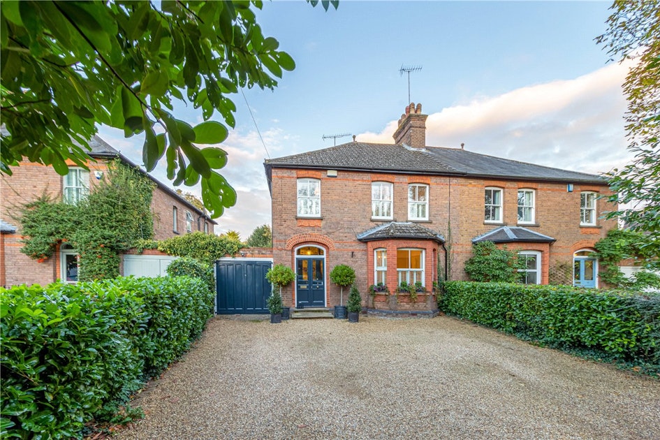 Luton Road, Harpenden, AL5 2UR Ashtons