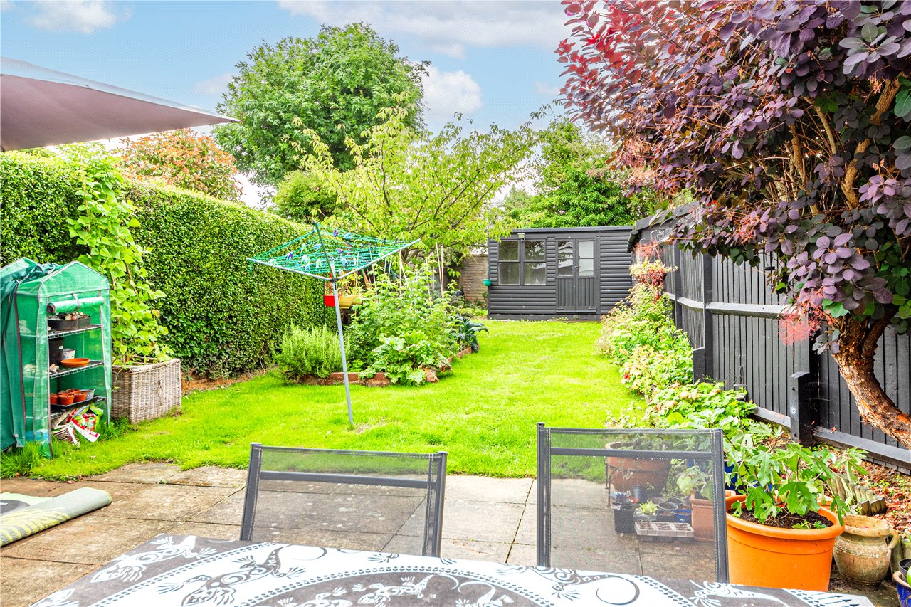 Handside Lane, Welwyn Garden City, Hertfordshire, AL8 6SH Ashtons