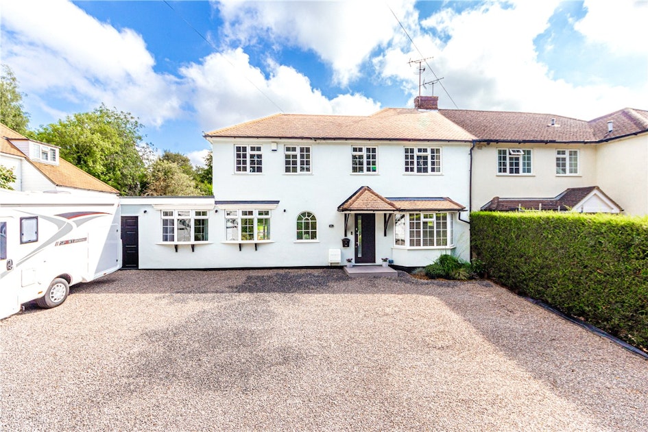 Canonsfield Road, Welwyn, Hertfordshire, AL6 0QH Ashtons