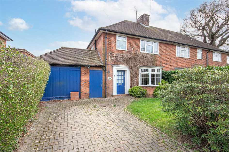 Handside Lane, Welwyn Garden City, Hertfordshire, AL8 6TA Ashtons