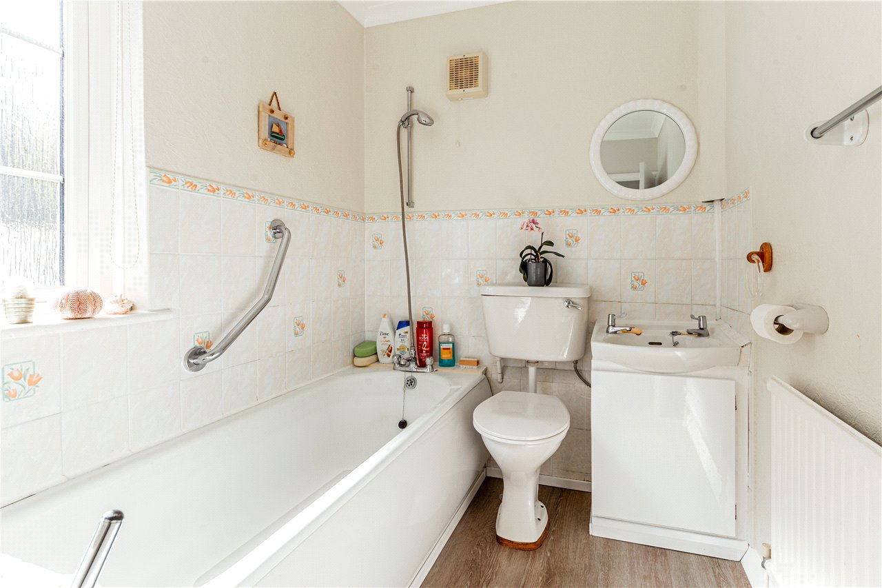 Handside Lane, Welwyn Garden City, Hertfordshire, AL8 6SJ Ashtons