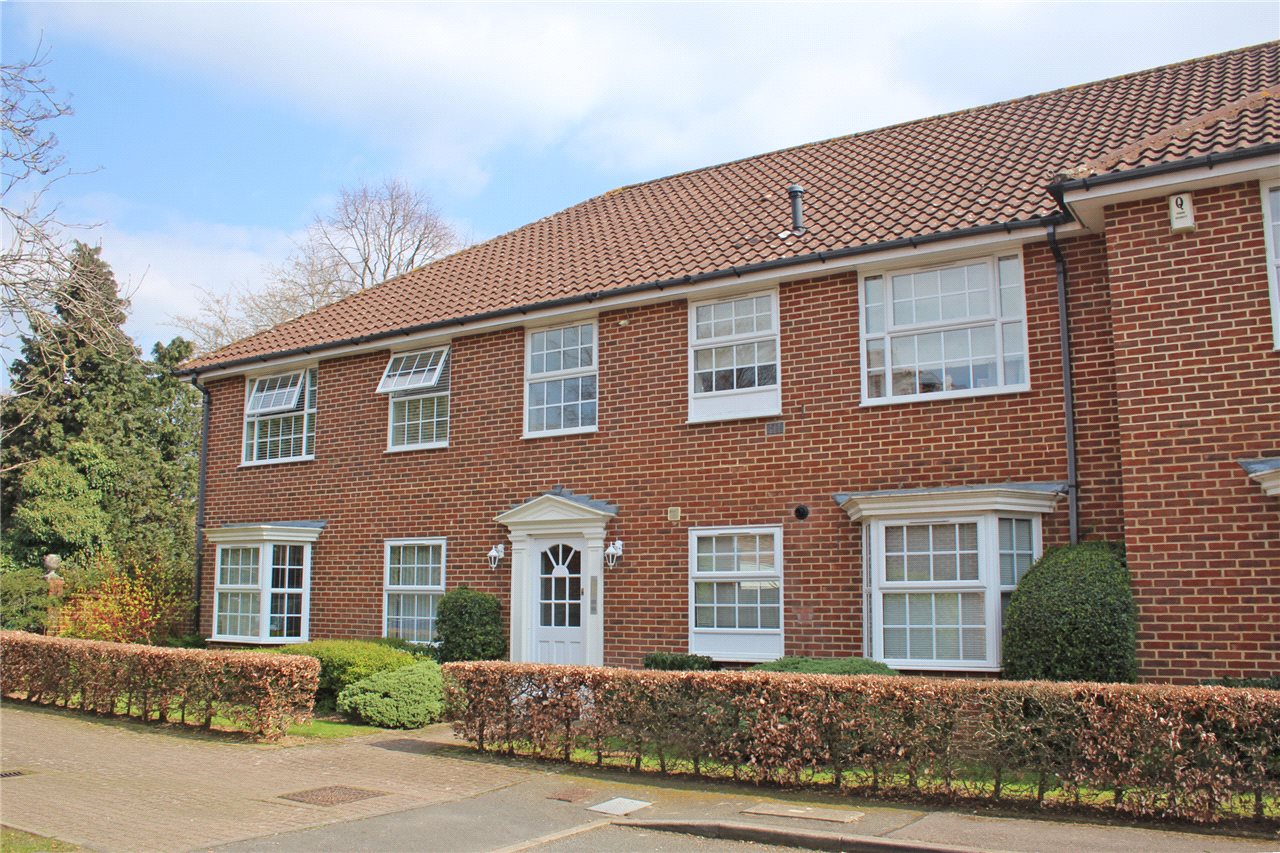 Parkway Gardens, Welwyn Garden City, Hertfordshire, AL8 6JW Ashtons