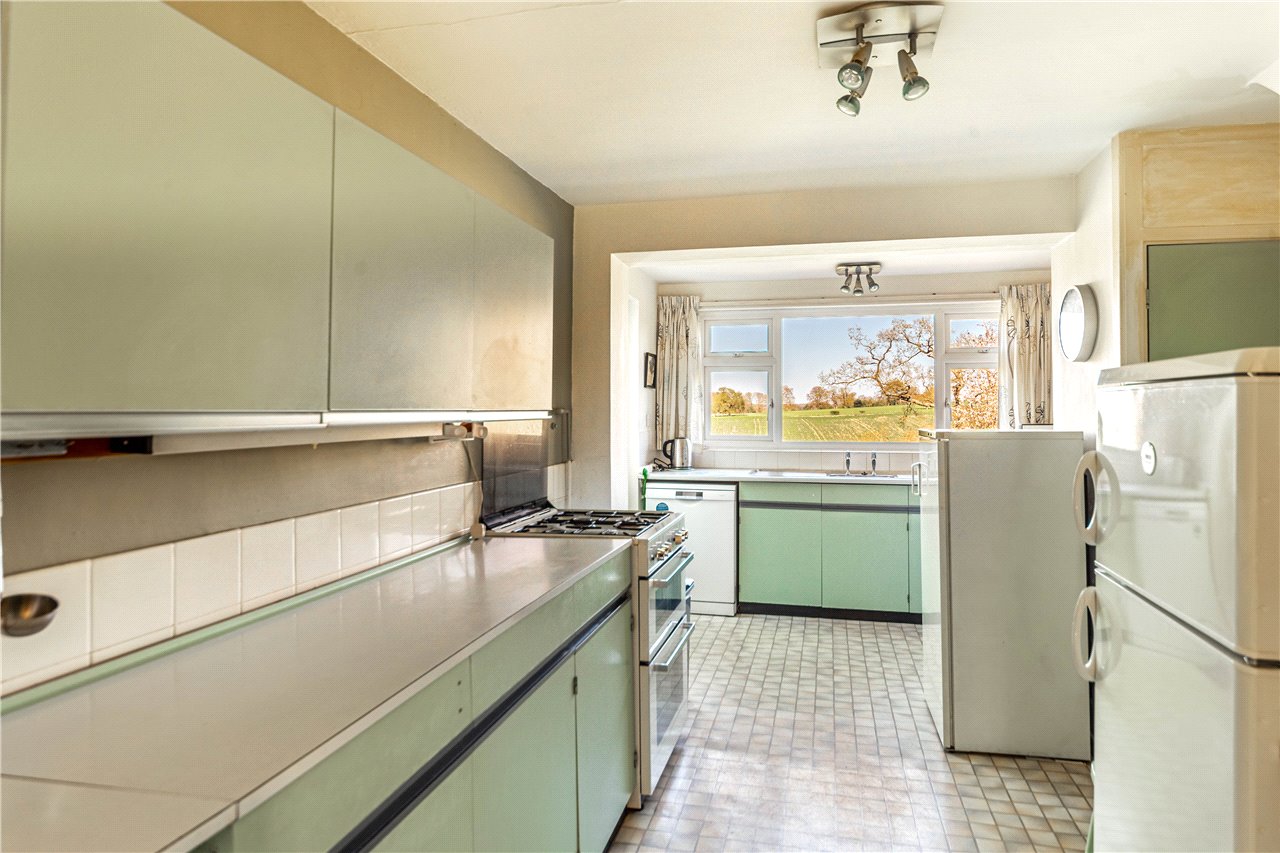 Warren Way, Digswell, Welwyn, Hertfordshire, AL6 0DL Ashtons