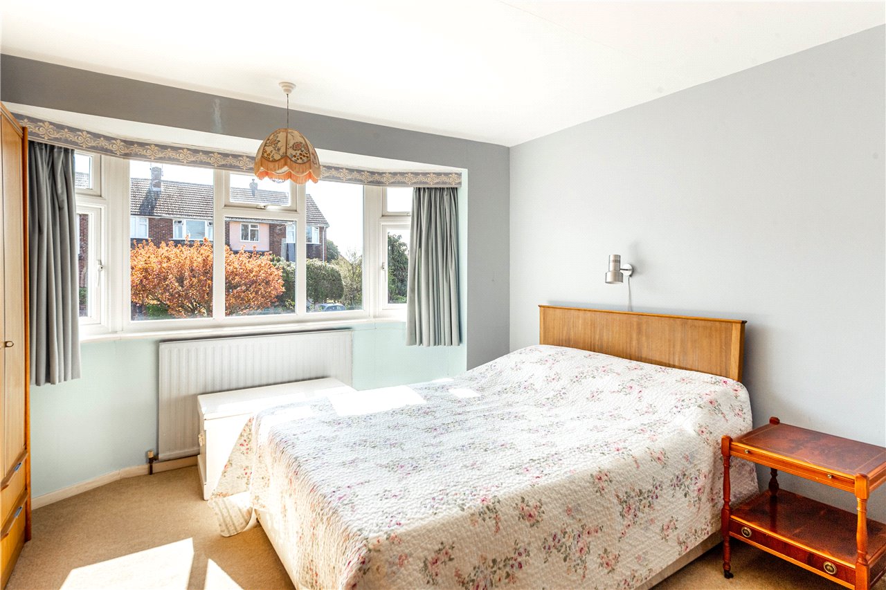 Warren Way, Digswell, Welwyn, Hertfordshire, AL6 0DL Ashtons