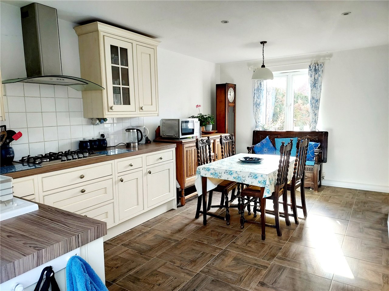 Tower Road, Codicote, Hitchin, Hertfordshire, SG4 8XH Ashtons