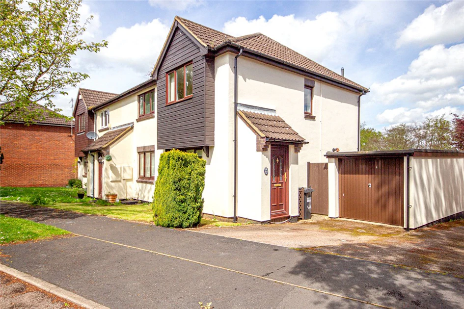 Harwood Close, Welwyn Garden City, Hertfordshire, AL8 7SN Ashtons