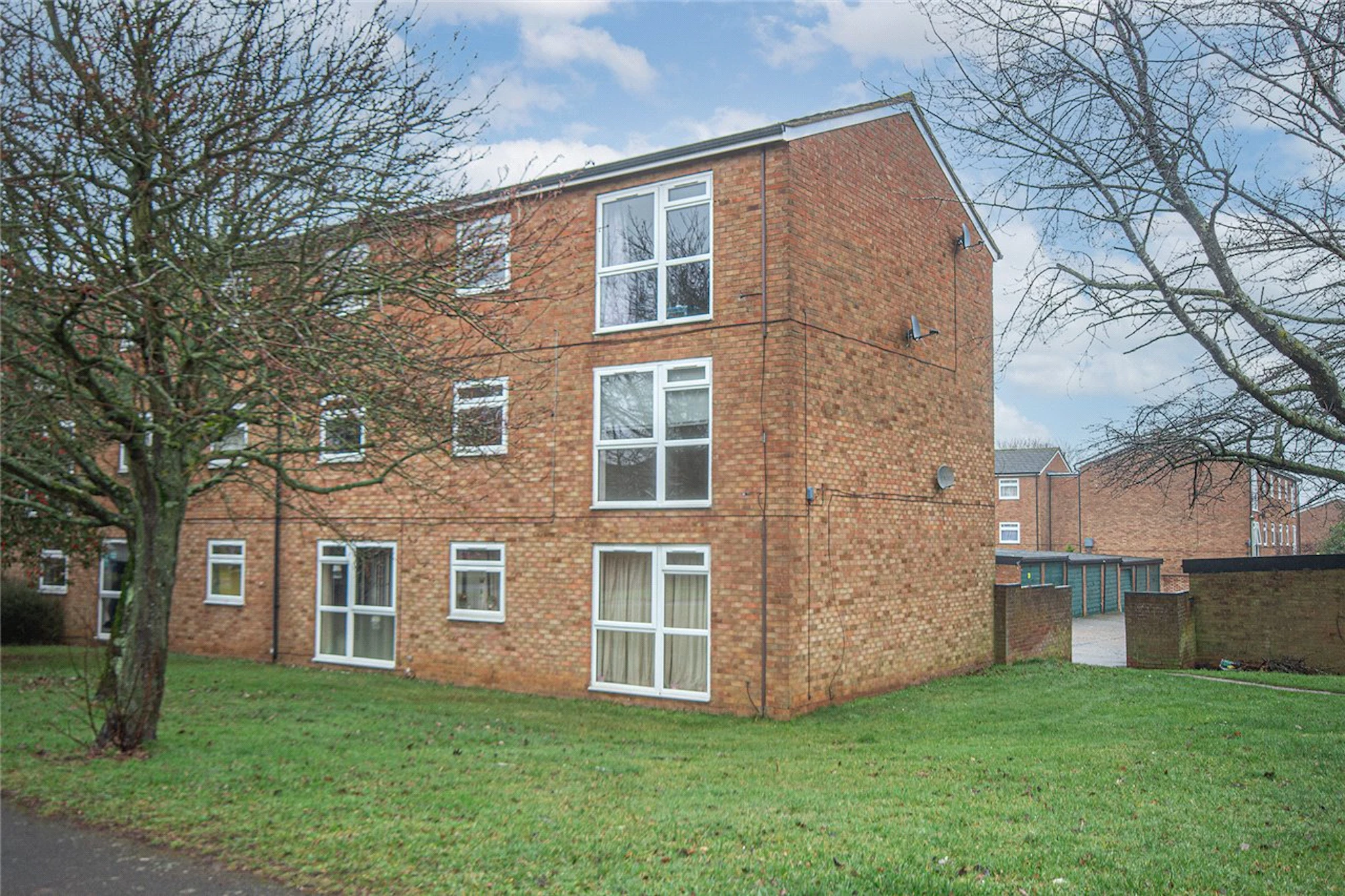 Hedgebrooms, Welwyn Garden City, Hertfordshire, AL7 2DP | Ashtons