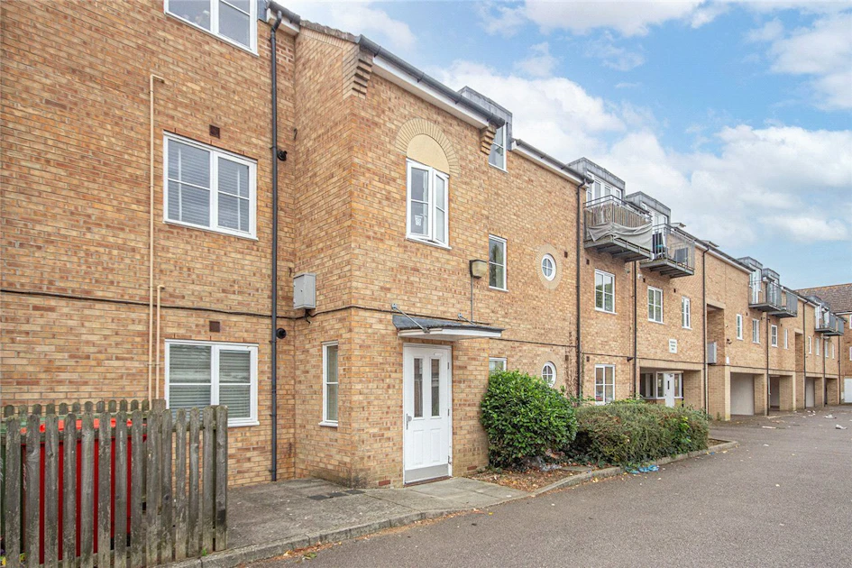 Maidensfield, Welwyn Garden City, Hertfordshire, AL8 7RL | Ashtons